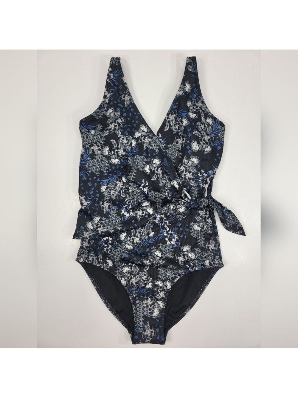 NEW Garnet Hill Black Floral Riviera Wrap Front One Piece Swimsuit Womens 6 NWOT